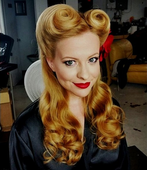 Pinned Up Hairstyles For Long Hair
 40 Pin Up Hairstyles for the Vintage Loving Girl