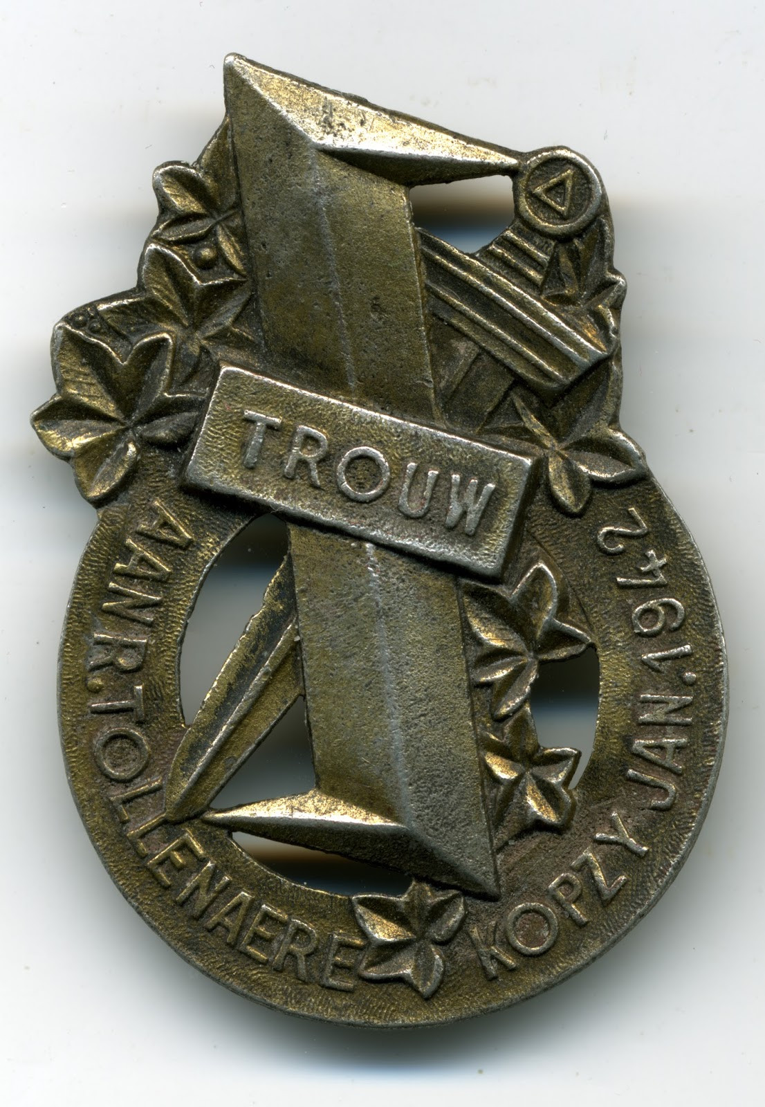 Pins Badge
 Ailsby Collection Tollenaere memorative Badge