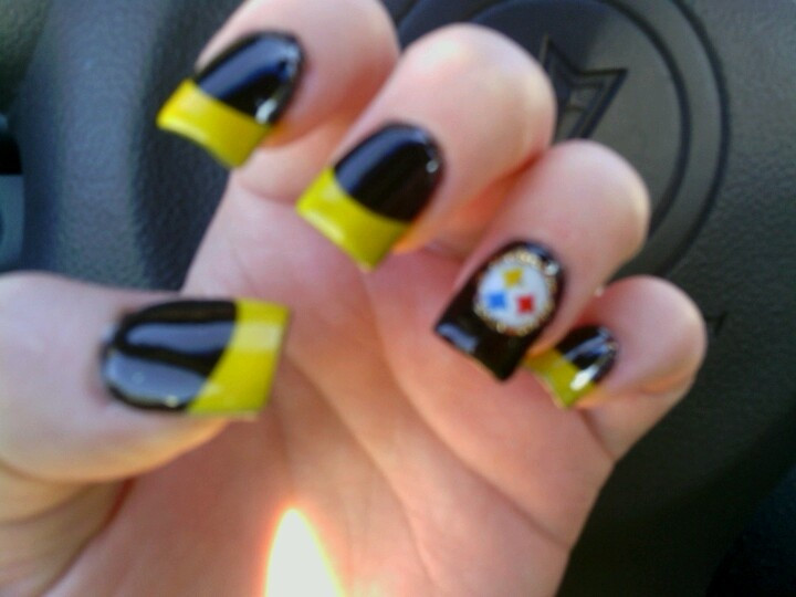Pittsburgh Steelers Nail Designs
 Pinterest • The world’s catalog of ideas