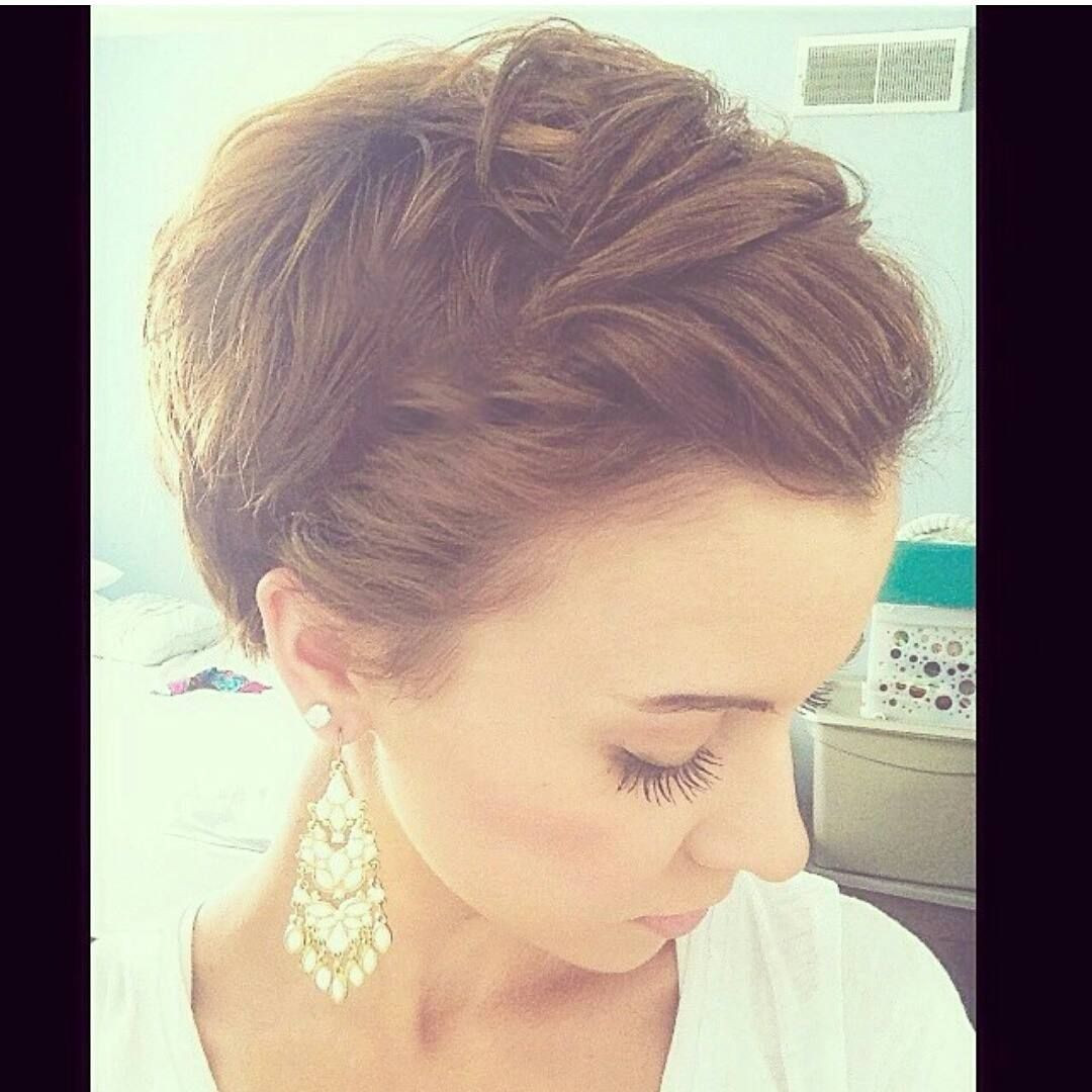 Pixie Cut Prom Hair
 Cute pixie style for a wedding or even every day Wish I