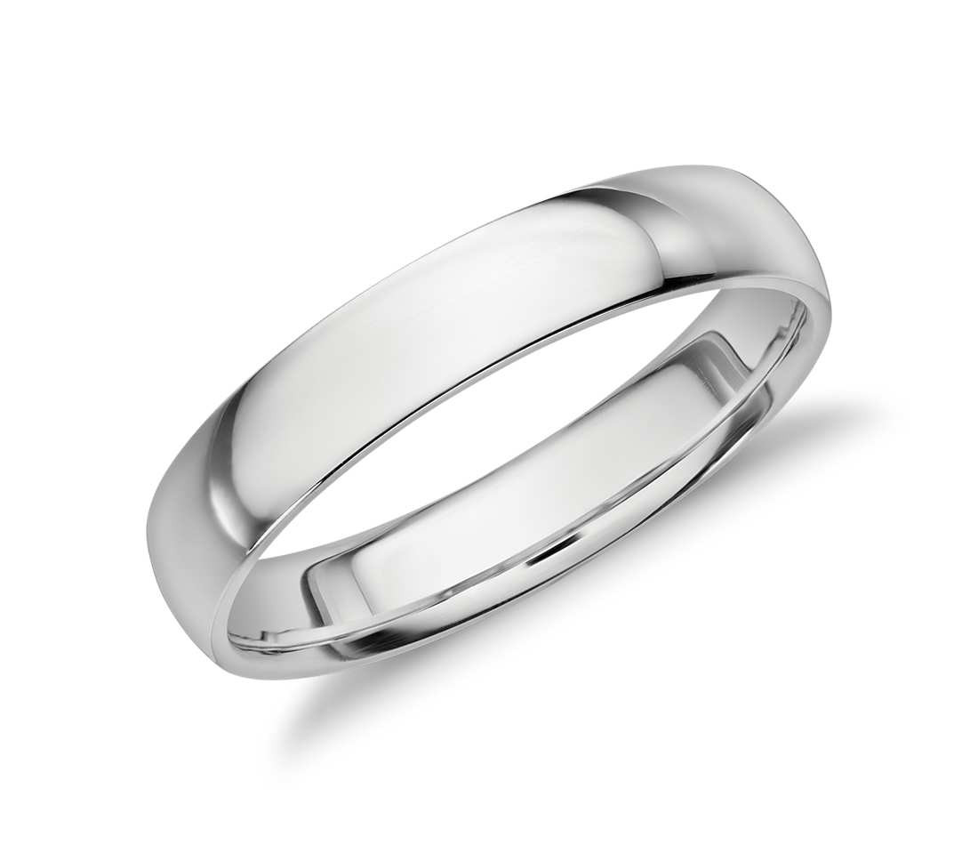 Platinum Wedding Band
 Mid weight fort Fit Wedding Band in Platinum 4mm