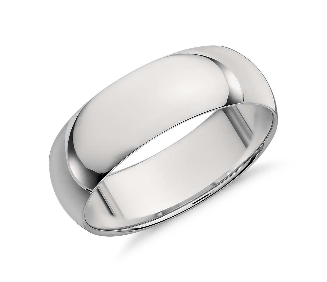 Platinum Wedding Band
 Mid weight fort Fit Wedding Band in Platinum 7mm