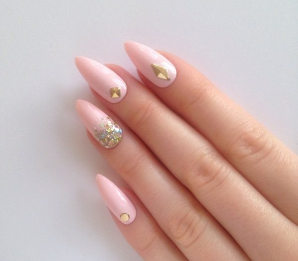 Pointy Nail Styles
 60 Cool Pointy Nails Designs To Try