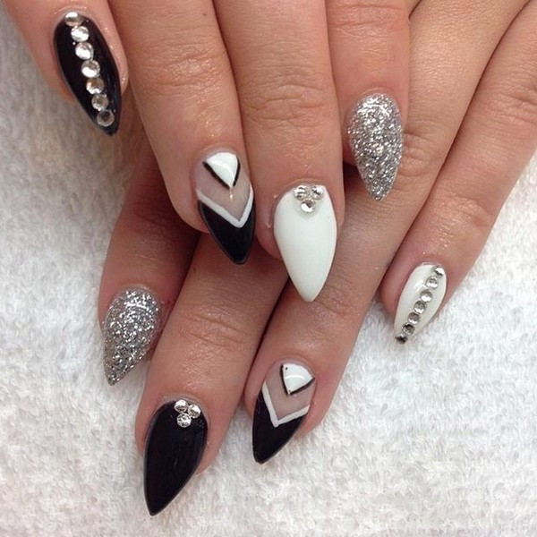 Pointy Nail Styles
 31 Short Pointy Nail Designs and Ideas Trending this