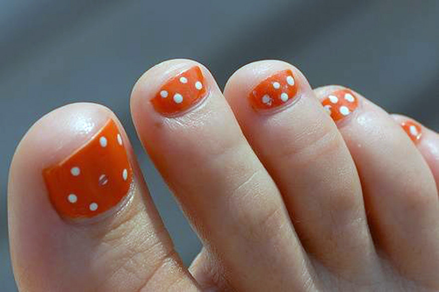 Polka Dot Toe Nail Designs
 Bright Toe Nail Designs Polka Dot Inofashionstyle