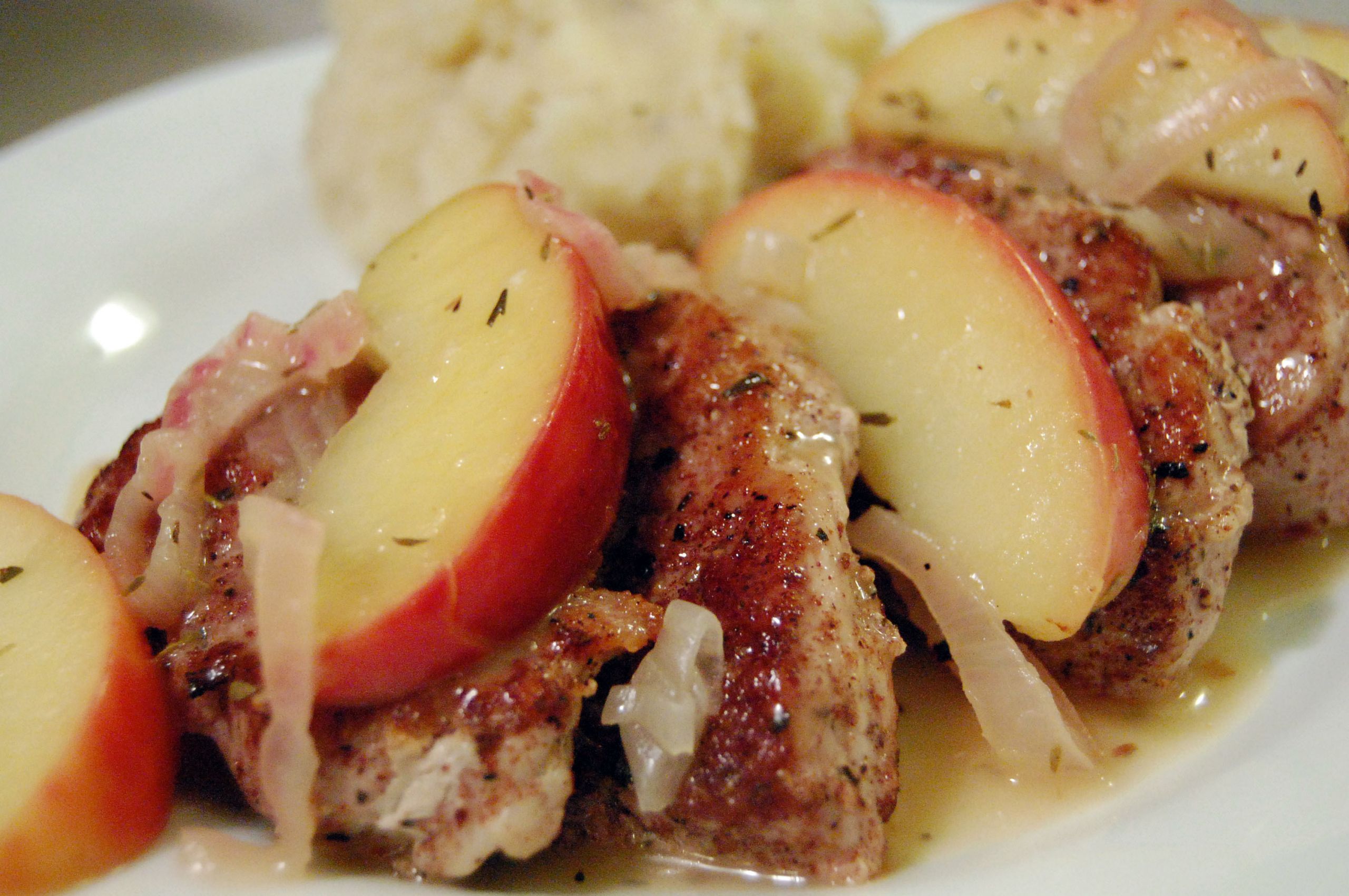 Pork Tenderloin With Apples
 Throwback Thursday Spiced Pork Tenderloin w Sauteed