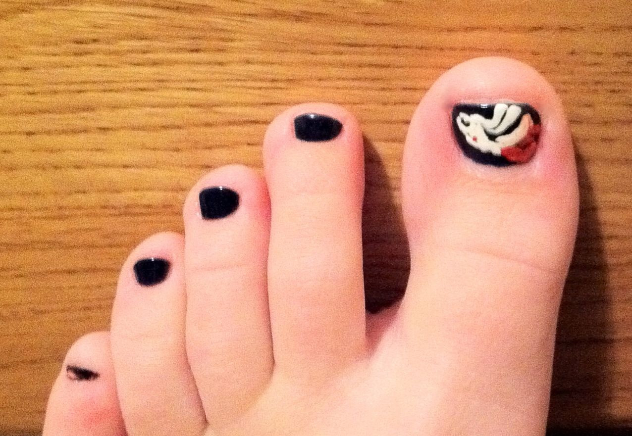 Pretty Nails Denver
 Go Denver Broncos My toes done by Channon at Kara Nail