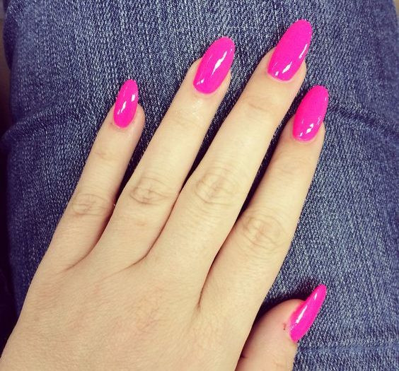 Pretty Pointy Nails
 Top 55 Pretty in Pink Nail Designs
