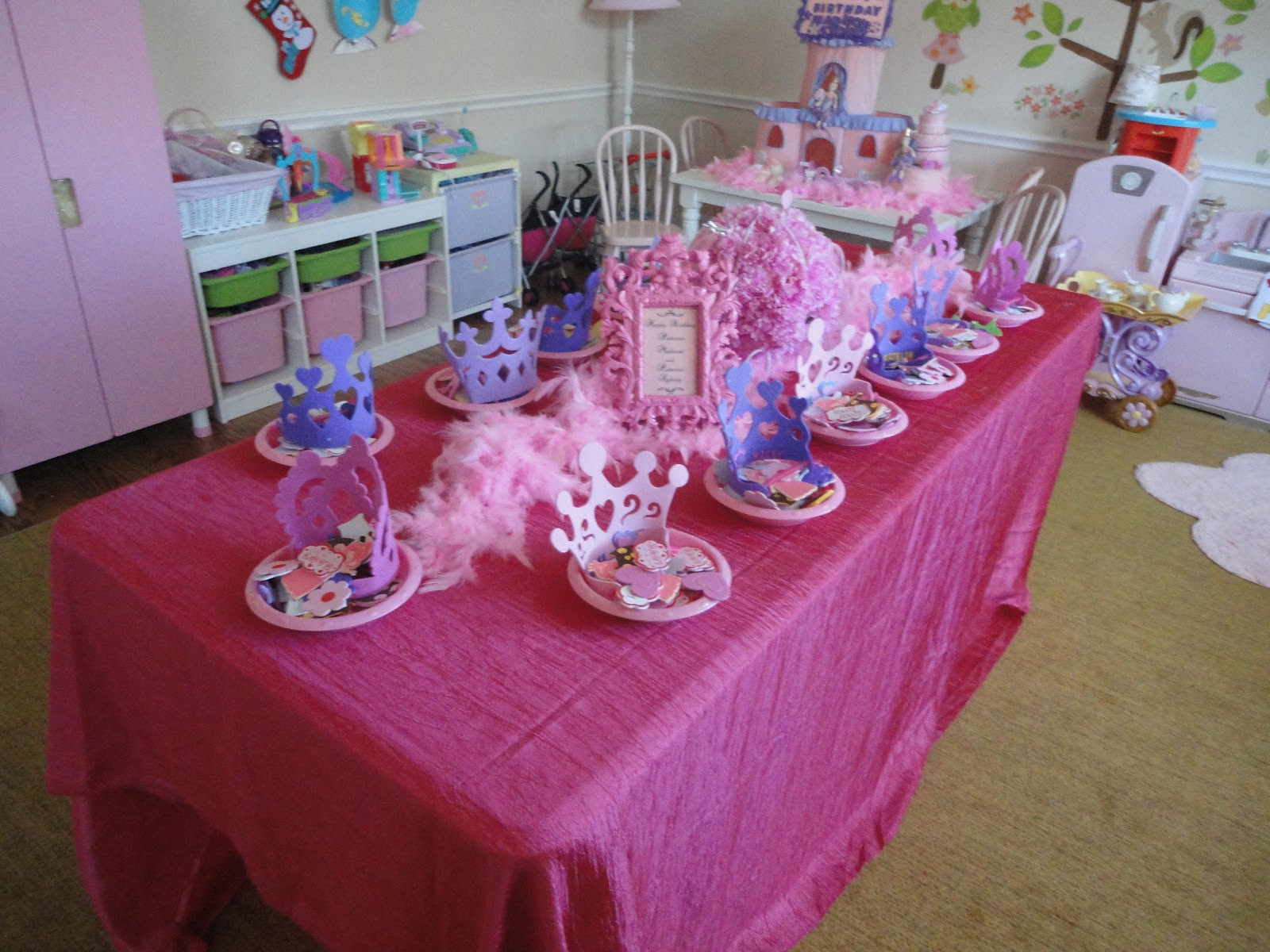 Princess Tea Party Ideas
 Ditt and Dott Raising Twins Princess Birthday Tea Party