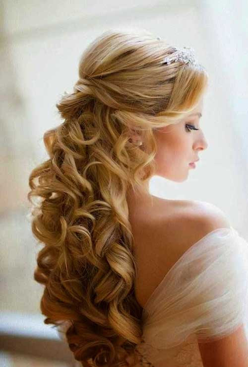 Prom Hairstyle Picture
 15 Best Prom Hairstyles