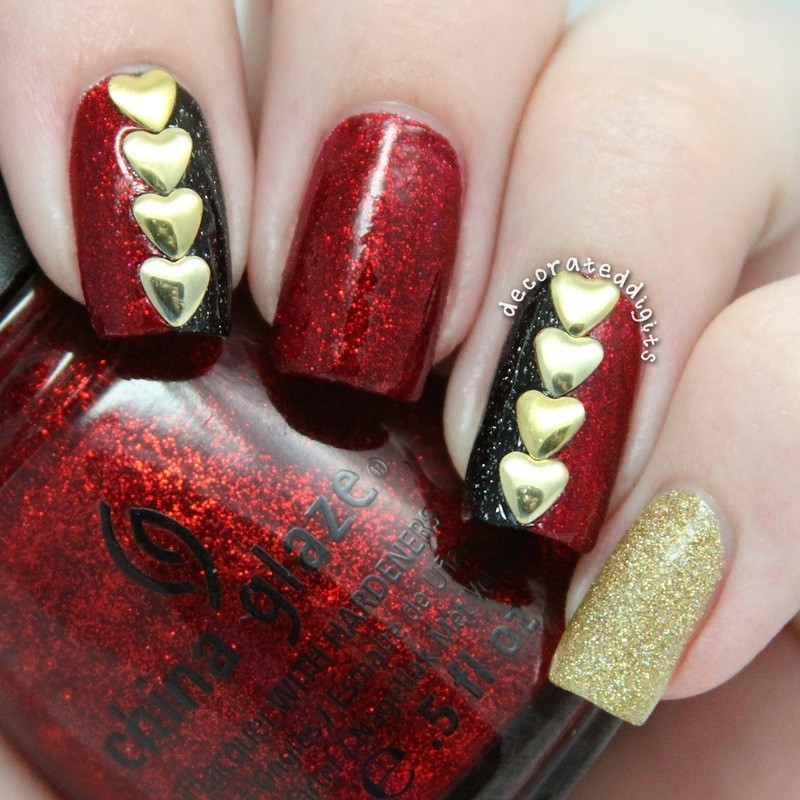 Queen Of Hearts Nail Designs
 Queen of Hearts nail art by Jordan Nailpolis Museum of