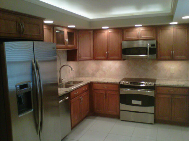 Recessed Lights In Kitchen
 Donco Designs is a Pompano Beach Remodeling Contractor