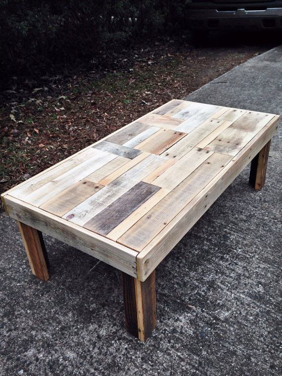 Reclaimed Wood Coffee Table DIY
 Reclaimed Wood Coffee Table