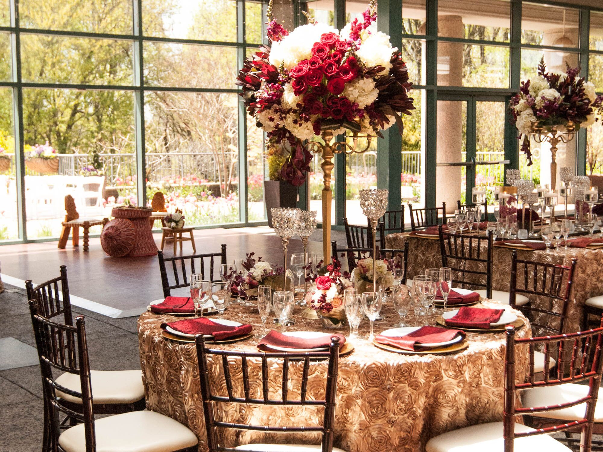 Red And Gold Wedding Theme
 Red and Gold Wedding Inspiration With a Regal Touch