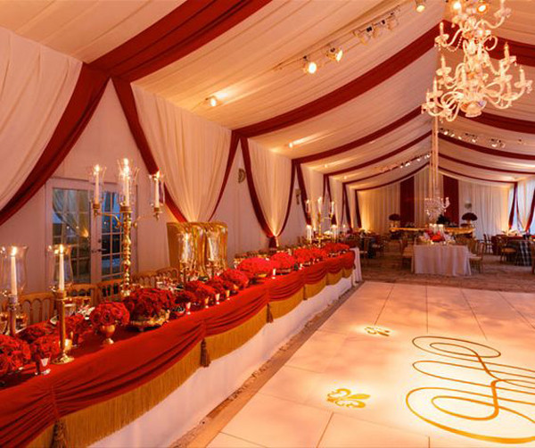 Red And Gold Wedding Theme
 Trending Red White and Gold Wedding Theme Ideas for 2016