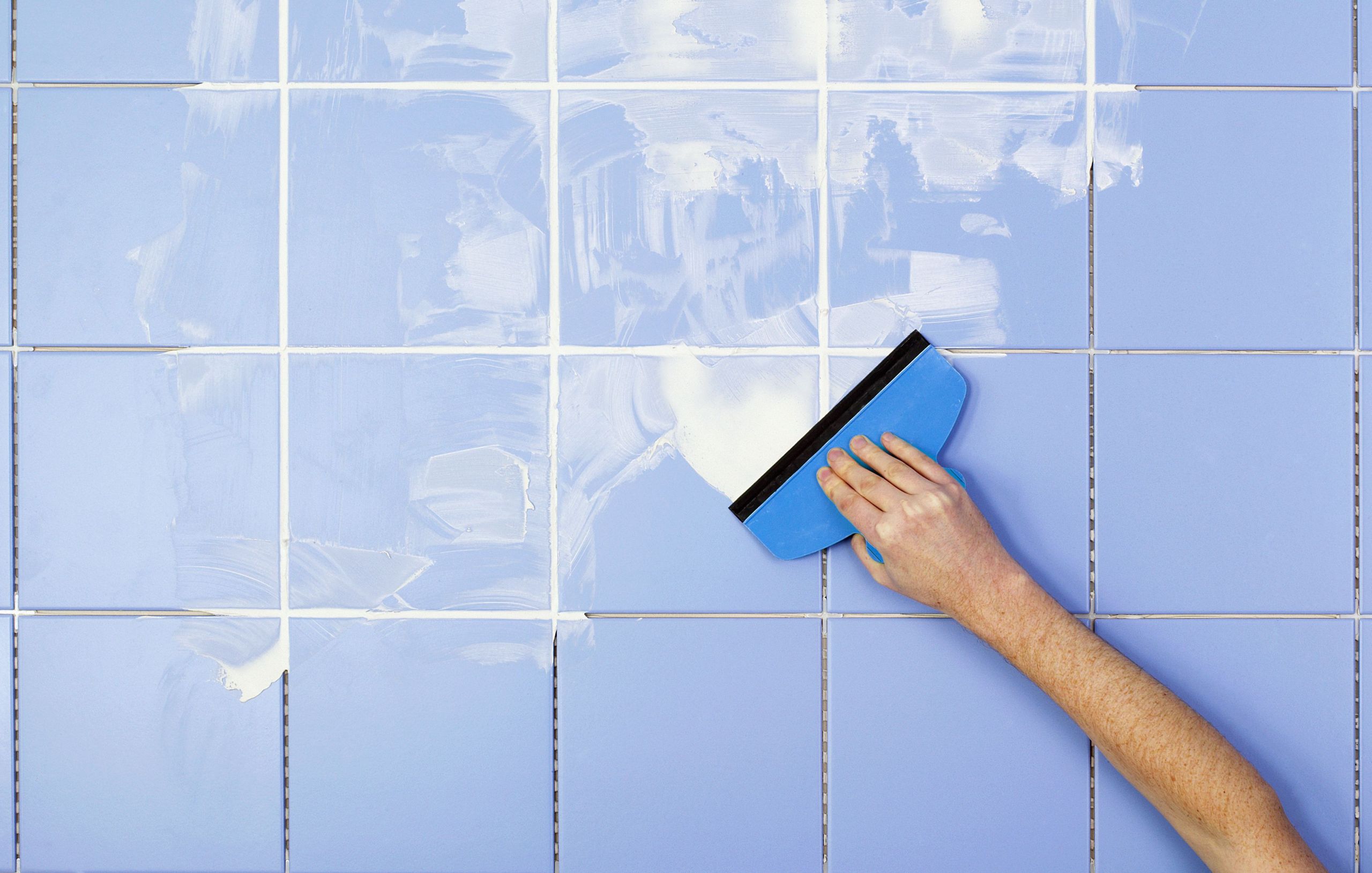 Regrout Bathroom Tile
 How to Regrout Ceramic Tile
