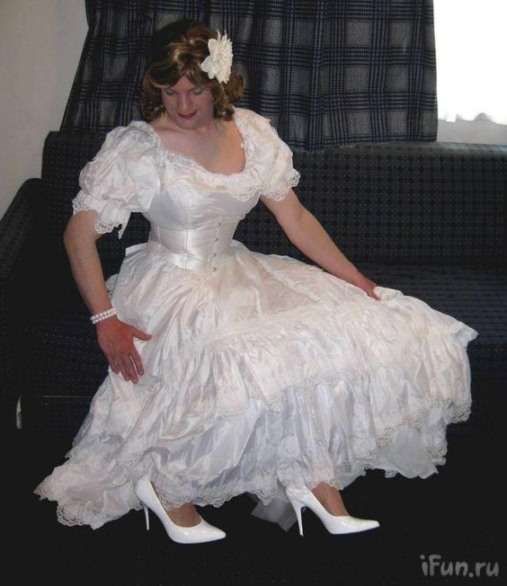 Ridiculous Wedding Dresses Image One