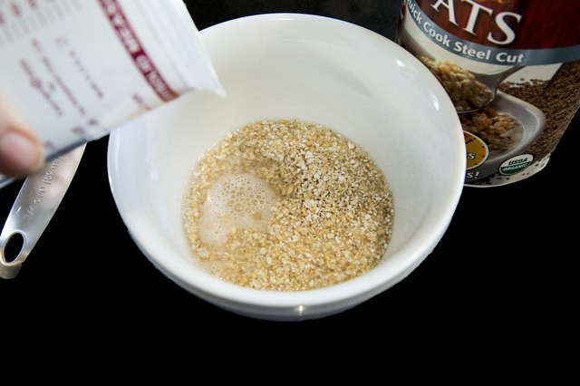 Rolled Oats Microwave
 How to Cook Steel Cut Oats in the Microwave