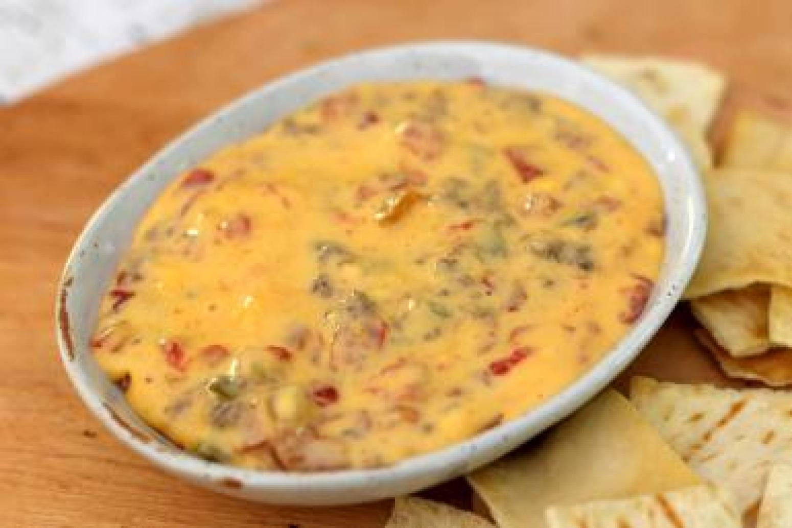 Rotel Dip With Ground Beef And Cream Cheese
 Crock Pot Rotel Dip with Ground Beef and Cheese Recipe