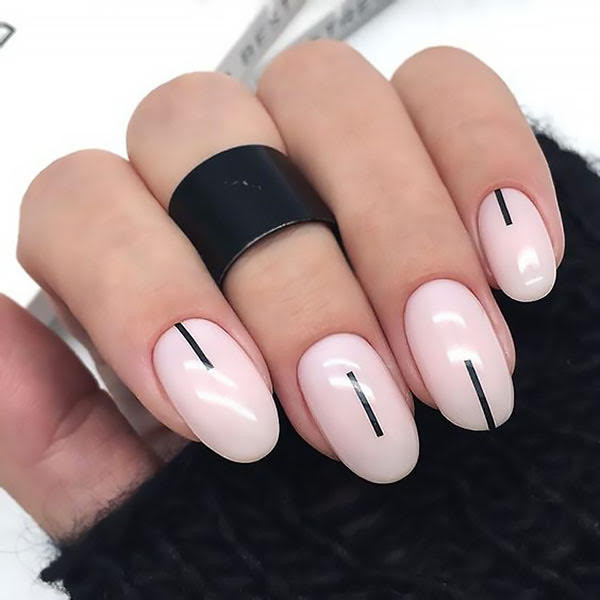 Round Nail Ideas
 20 Trending Round Nail Designs To Copy The Trend Spotter