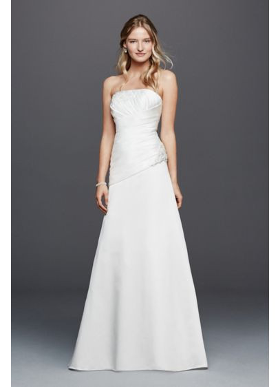 Ruched Wedding Gowns
 Strapless Ruched Wedding Dress with Lace