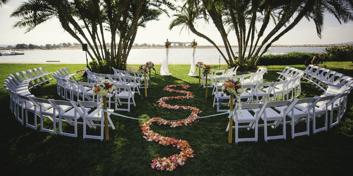 San Diego Wedding Venues
 Hilton San Diego Resort Weddings
