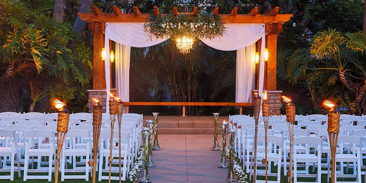 San Diego Wedding Venues
 Crowne Plaza San Diego Weddings