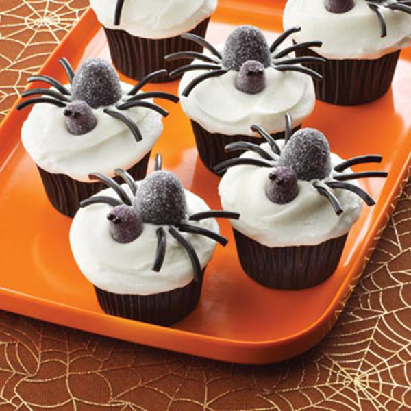 Scary Halloween Cupcakes
 20 Spooky Halloween Cupcakes That Is Suspiciously Delicious