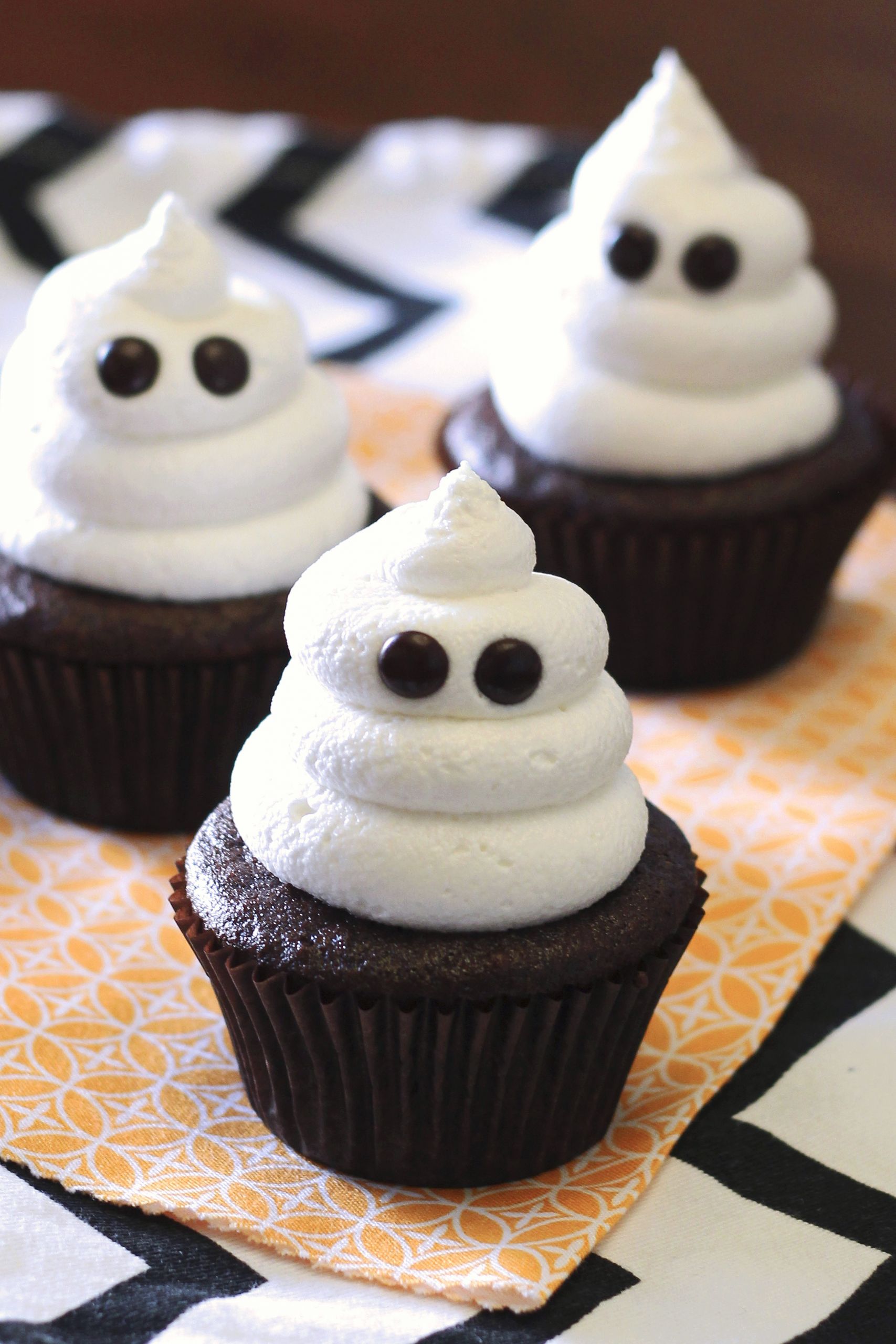 Scary Halloween Cupcakes
 gluten free vegan ghost cupcakes Sarah Bakes Gluten Free