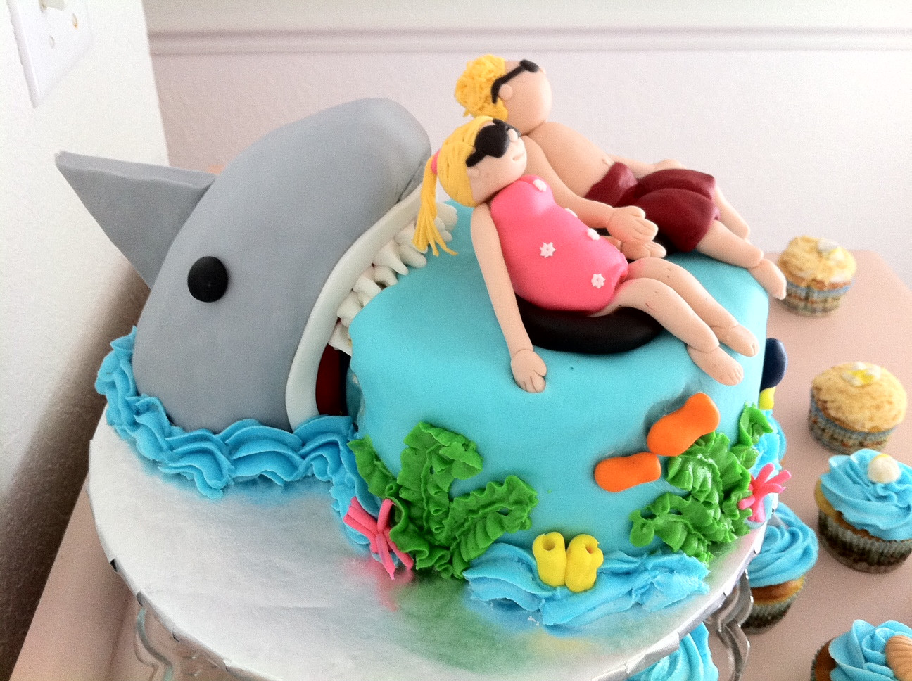 Shark Birthday Cakes
 shark birthday cake