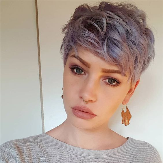 Short Gray Haircuts 2020
 10 Edgy Pixie Cuts with Cute Color Twists Short