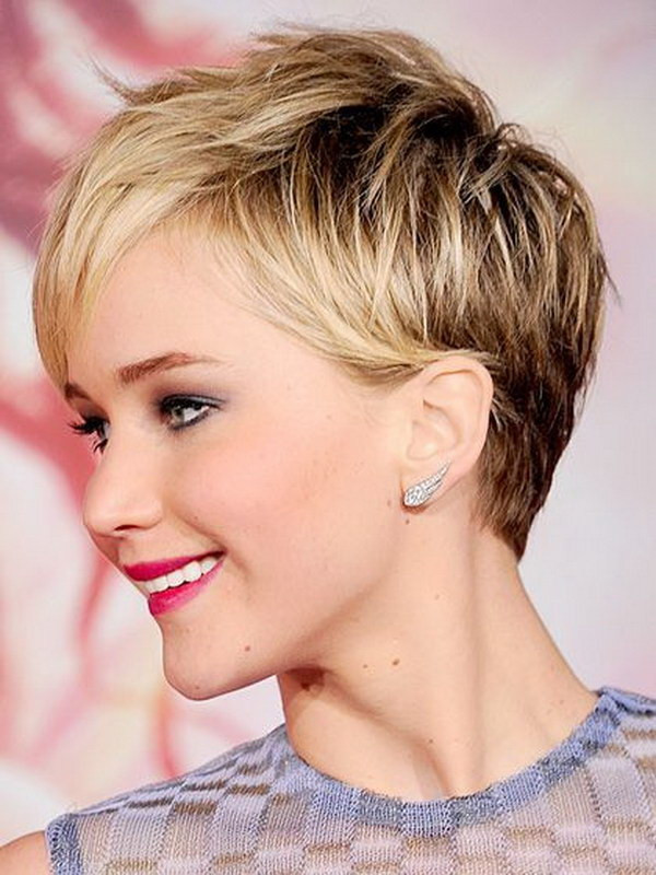 Short Hairstyles For Thick Hair Round Face
 25 Beautiful Short Haircuts for Round Faces 2017