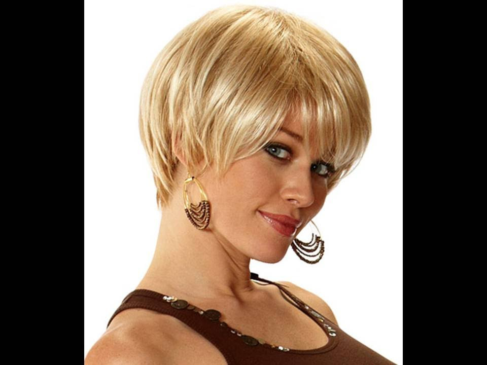 Short Hairstyles For Thick Hair Round Face
 Short Hairstyles for Round Faces and Thick Hair
