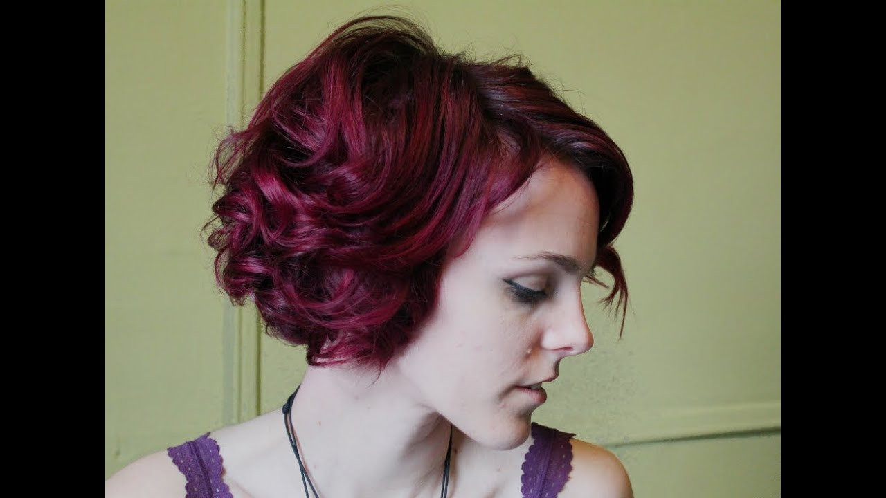 Short Vintage Hairstyles
 How to Curl Short Hair for Vintage Hairstyles