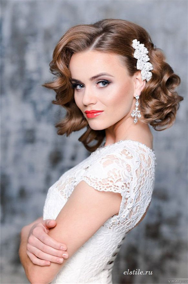 Short Wedding Hairstyles For Bridesmaids
 10 Fantastic Wedding Hairstyles for Short Hair