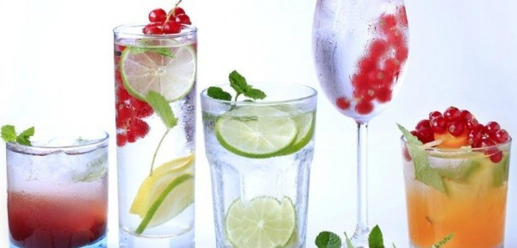 Simple Gin Drinks
 5 Simple Gin Cocktails I Love Gin