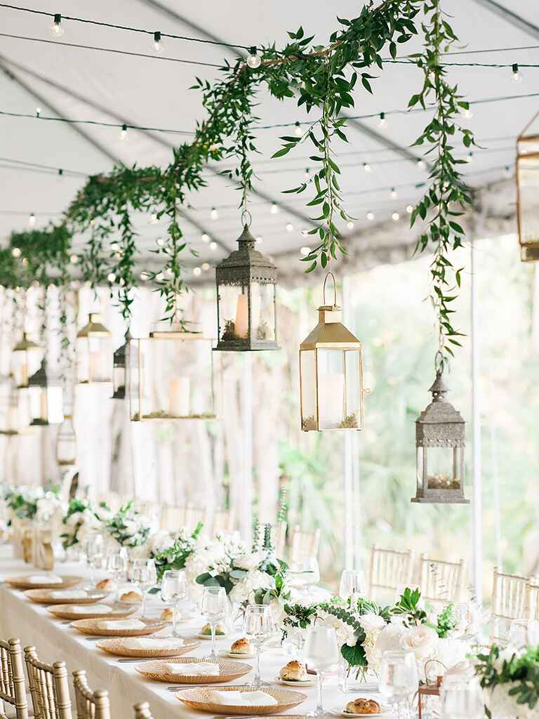 Simple Wedding Decorations
 20 Easy Ways to Decorate Your Wedding Reception