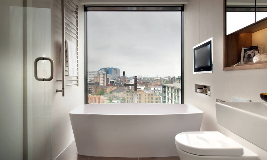 Small Bathroom Windows
 50 Bathrooms That Know To Make The Most Great Views