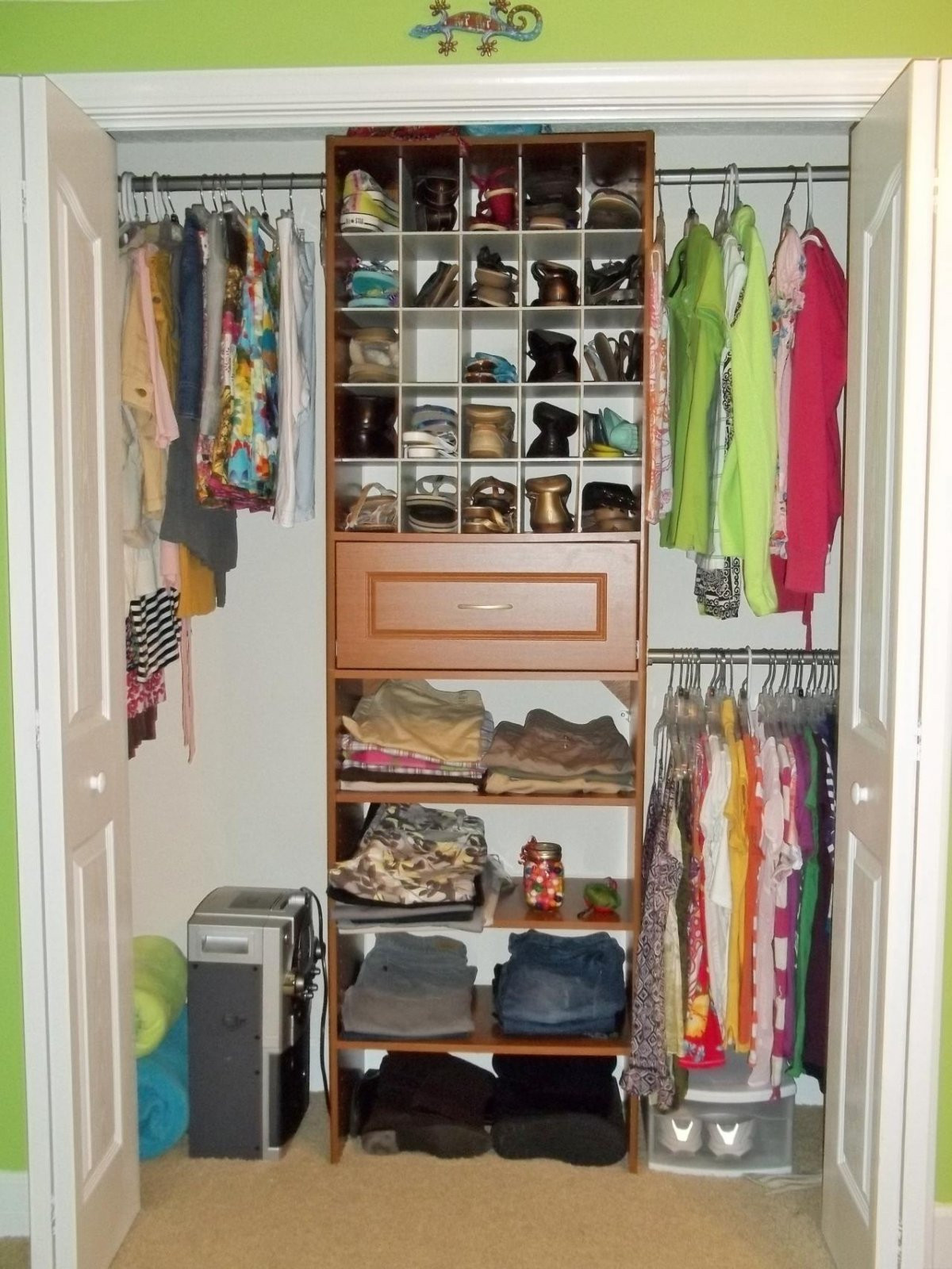 Small Closet Organization DIY
 Diy Closet Organization Ideas
