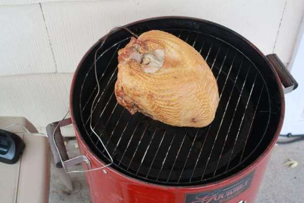 Smoking A Whole Turkey In Electric Smoker
 Electric Smoking Turkey Tips Smoker Cooking