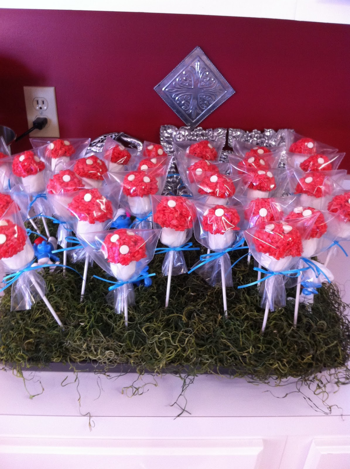 Smurf Birthday Party Ideas
 Southern Girl Creations Smurf Day Birthday Party