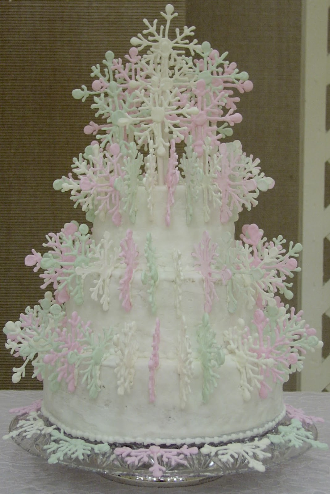 Snowflake Wedding Cakes
 Sweet Sue s and Honey B s Cakes and other Delights