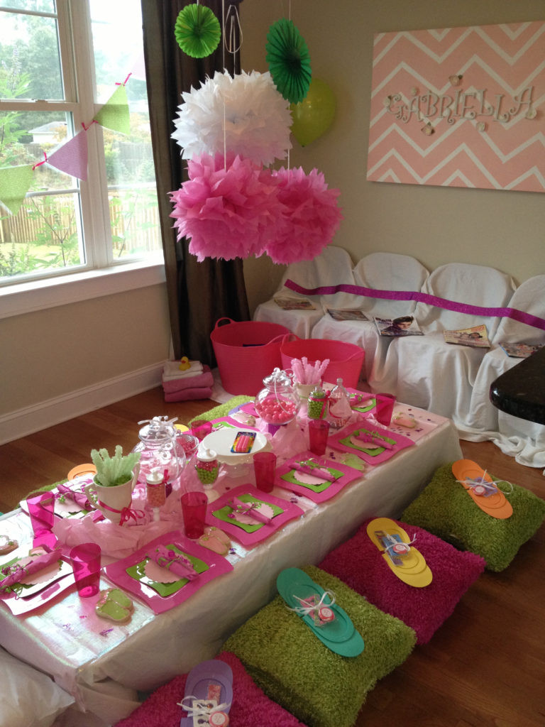 Spa Day Birthday Party Ideas
 How to Throw a Glamorous Kids Spa Party