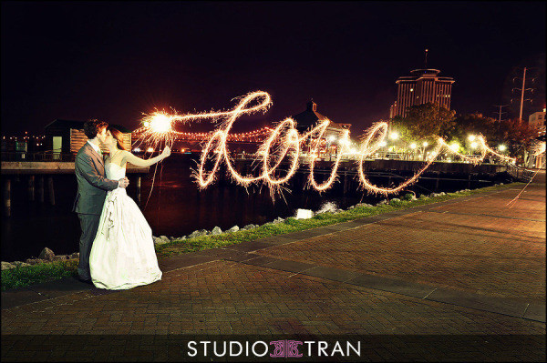 Sparkler Wedding Photo
 11 Stunning s of Romantic Lighting