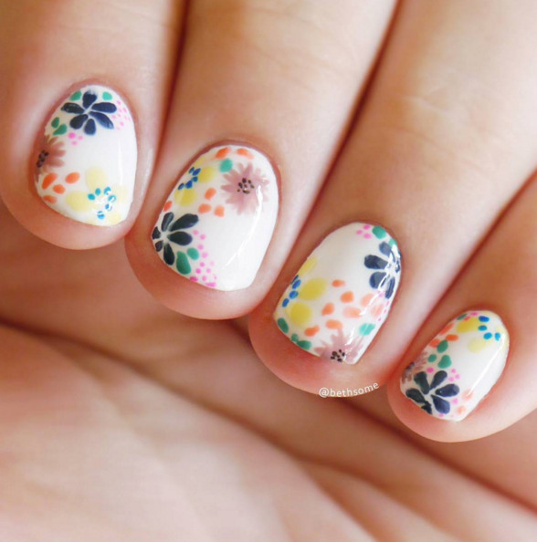 Spring Flower Nail Designs
 20 Flower Nail Art Ideas Floral Manicures for Spring and