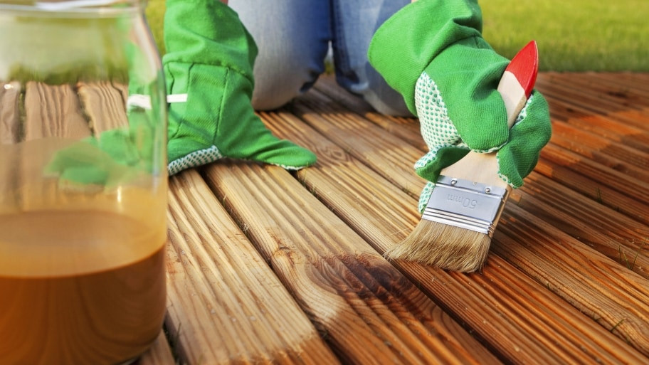 Stain Vs Paint Deck
 Benefits of Using Stain vs Paint on Decks and Fences