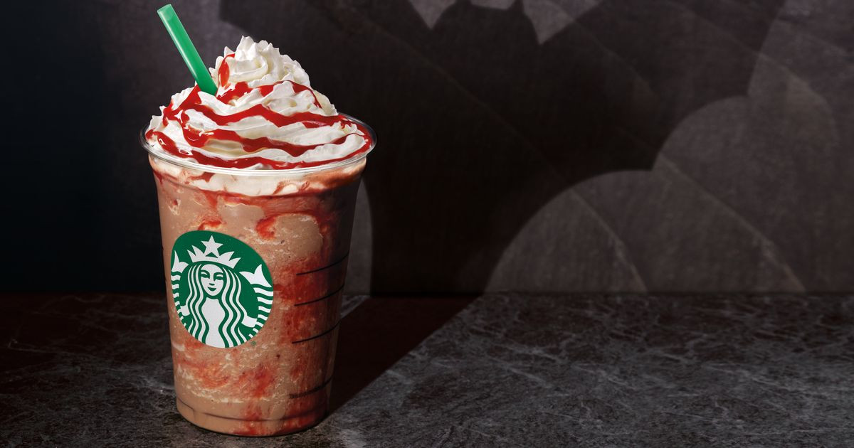 Starbucks Halloween Drinks 2020
 Starbucks serving fang tastic drink for the spooking