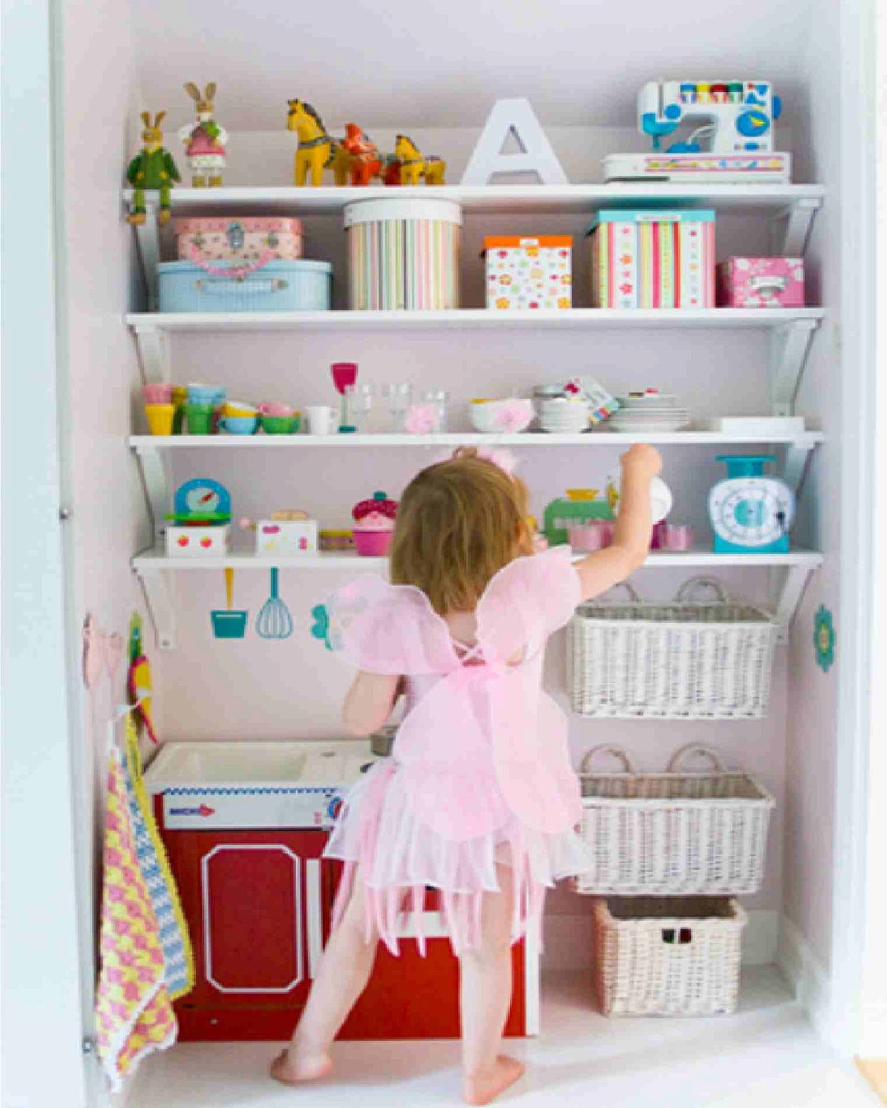 Storage Shelves For Kids Room
 Organizing Kids Rooms 4 top tips to organization your