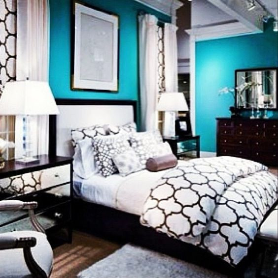 Teal Color Bedroom
 This teal bedroom is beautiful maybe not the walls but