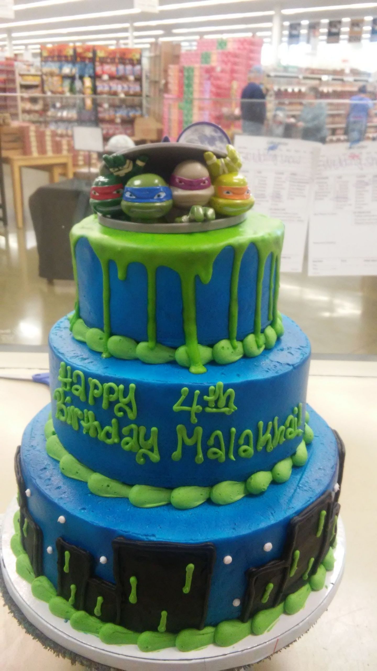 Teenage Mutant Ninja Turtles Birthday Cakes
 teenage mutant ninja turtle three tiered cake
